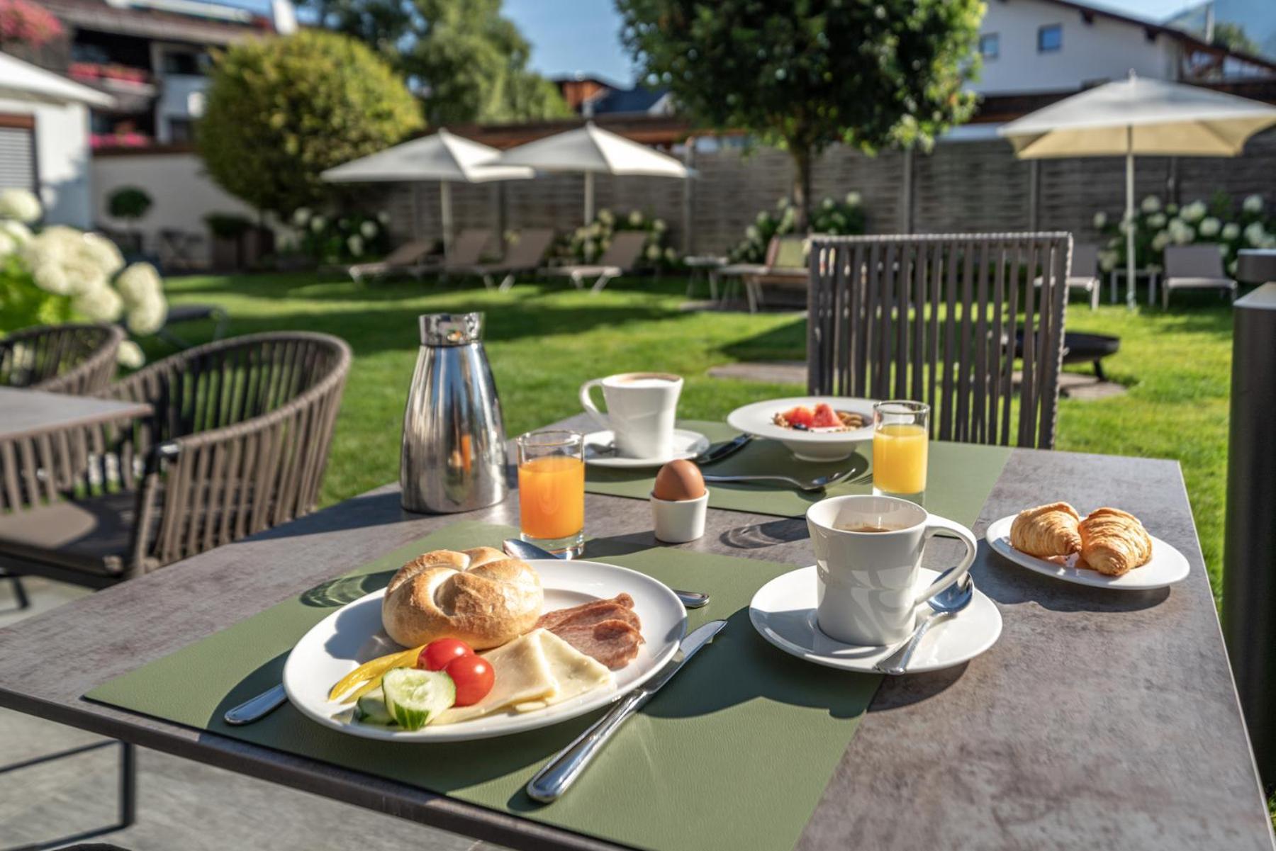 Hotel Bergland All Inclusive Top Quality Зефельд-ін-Тіроль Екстер'єр фото