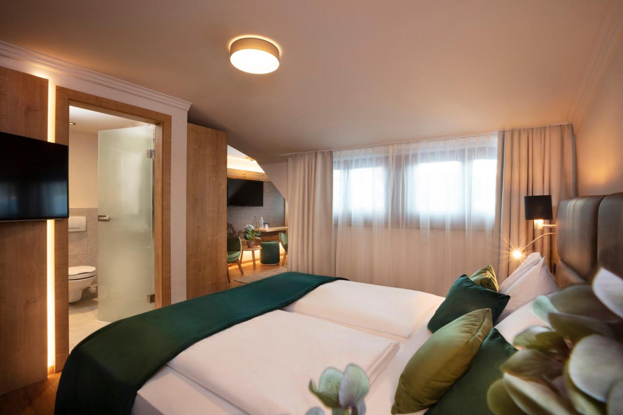 Hotel Bergland All Inclusive Top Quality Зефельд-ін-Тіроль Номер фото